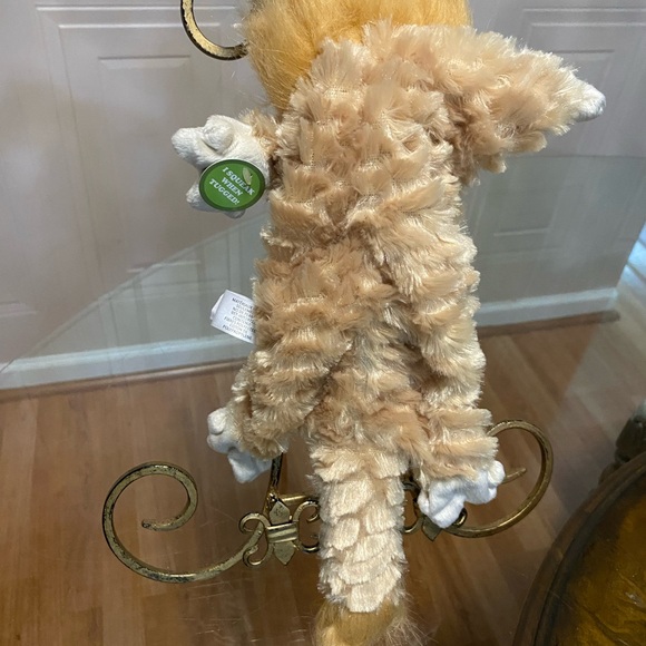 - Brand New Jolly Pets Dog Toy Lion  With Squeaker  16” - Picture 5 of 6